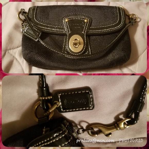 Coach Legacy Signature Capacity Flap Wristlet - Picture 3 of 4